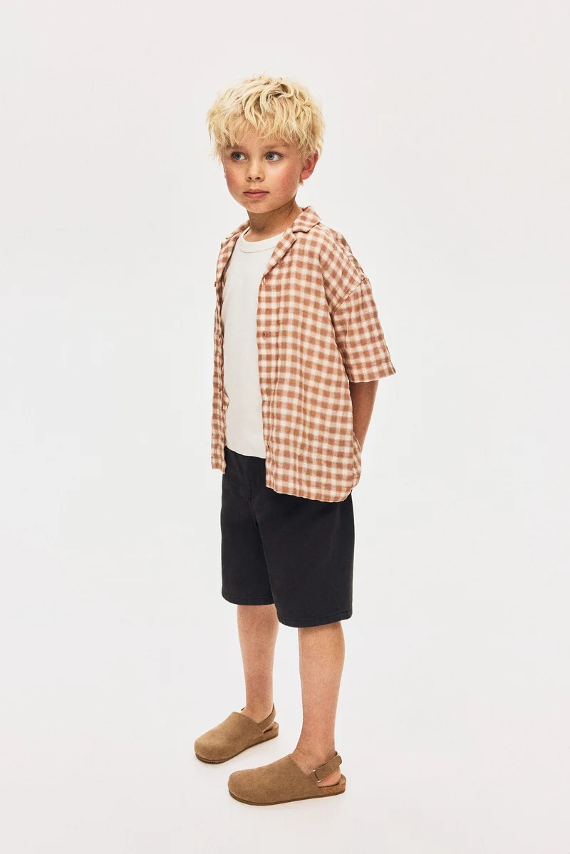 اتش اند ام شورت من نسيج تويل